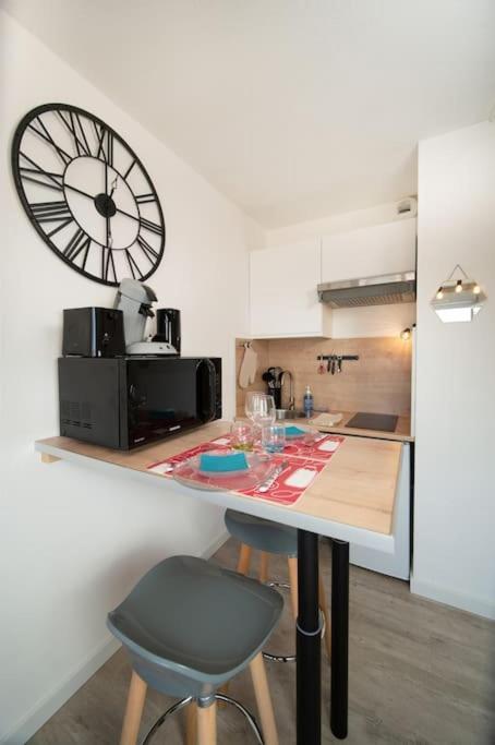 Fully Equipped Apartment St Charles Train Station Марсель Экстерьер фото